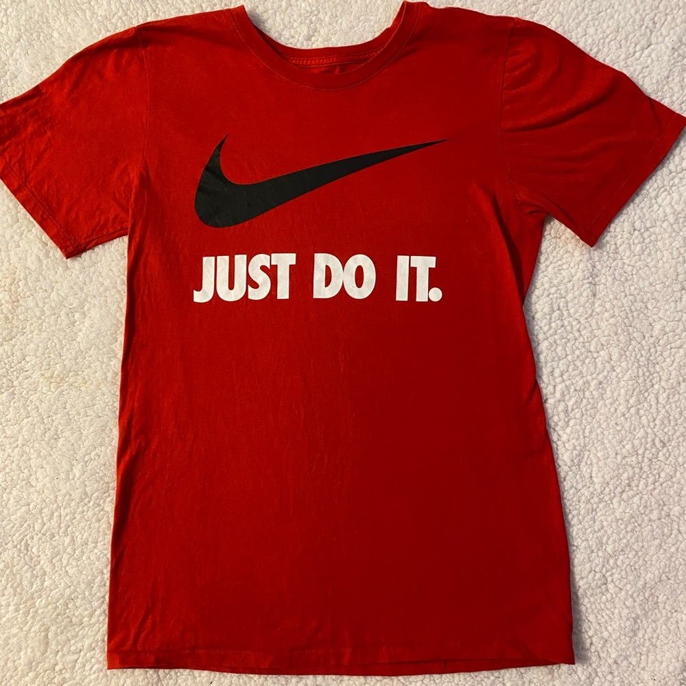 Unisex Nike Tee